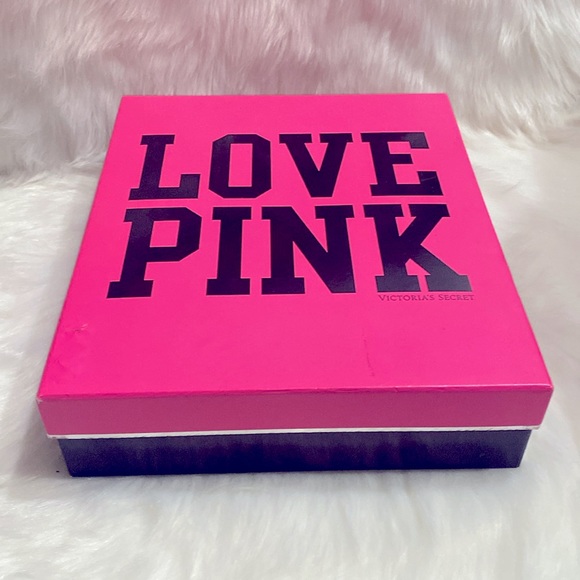 Victoria’s Secret PINK Box Like New Excellent Condition - Picture 2 of 6
